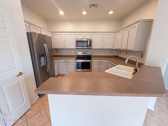 2nd image of 2464 W WARREN Drive
