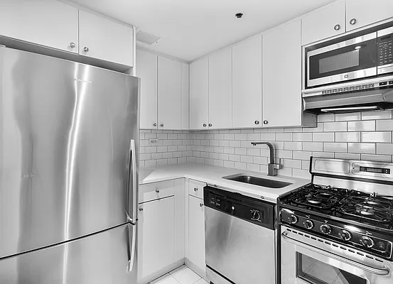 Rented by Mirador Real Estate | media 4