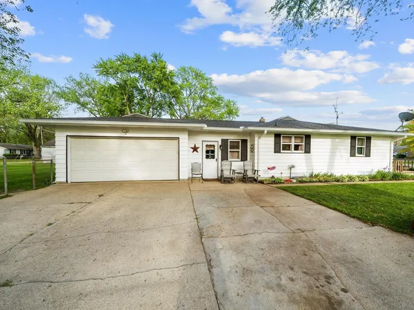 18377 Dunn Rd, South Bend, IN 46637