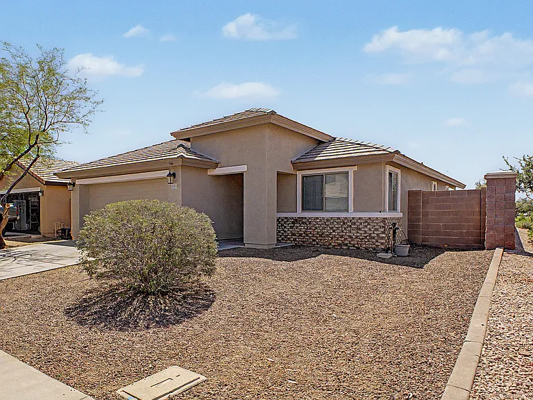 25875 W Saint Catherine Ave — Photo 27