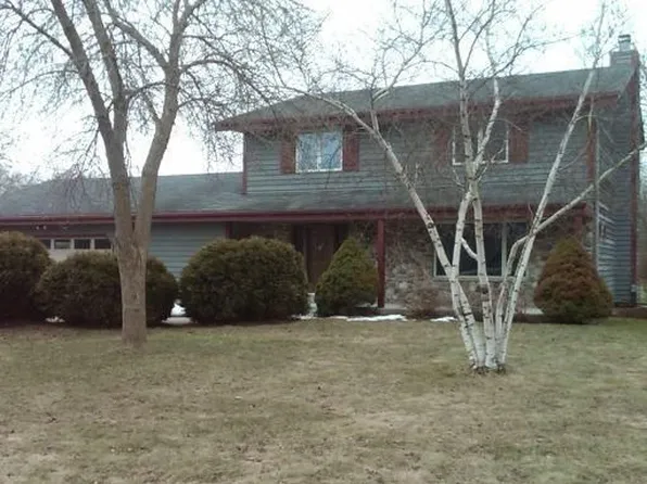 9921 W Magnolia St, Milwaukee, WI 53224