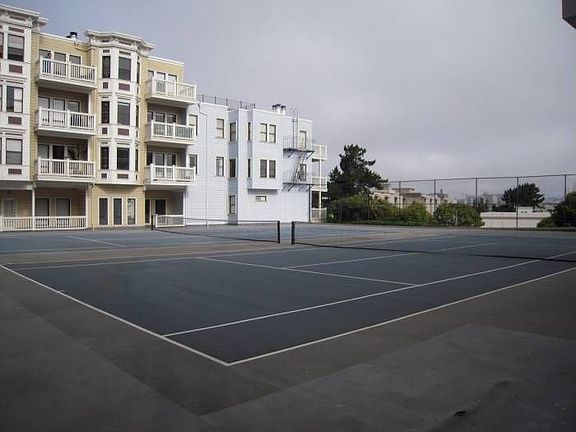 Common Tennis Court