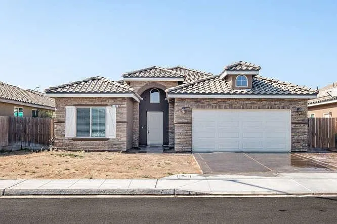 1402 Shelley Cv photo 1