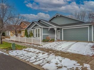 2225 NE Indigo Ln, Bend, OR 97701