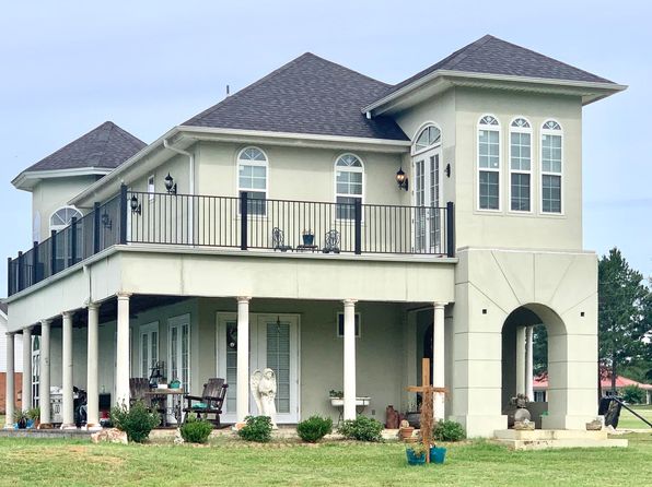 Waterfront Mississippi Waterfront Homes For Sale 2 612 Homes Zillow