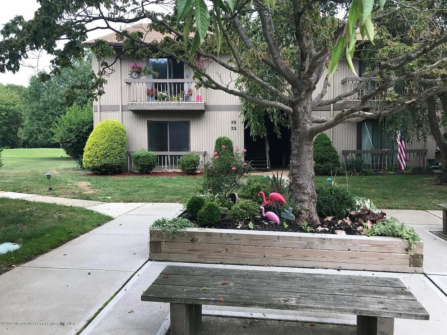 52 Claremont Ct photo 1
