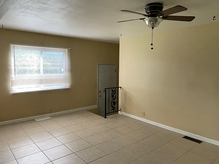 8210 Triple Lakes Rd — Photo 10
