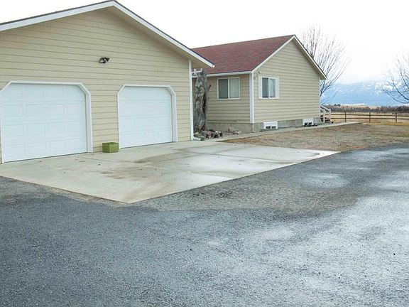 2nd image of 3288 New Hope Ln