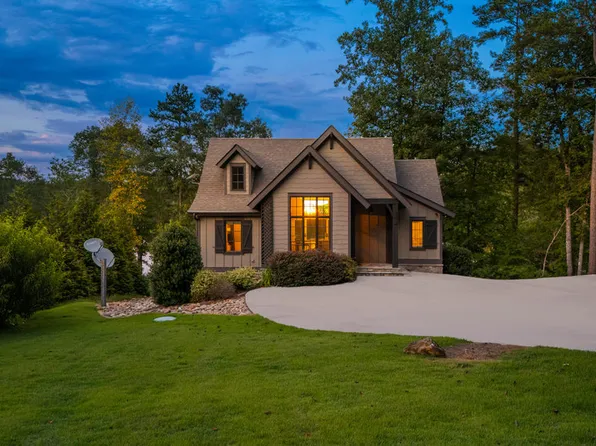 382 Hideaway Cove Dr, Seneca, SC 29672