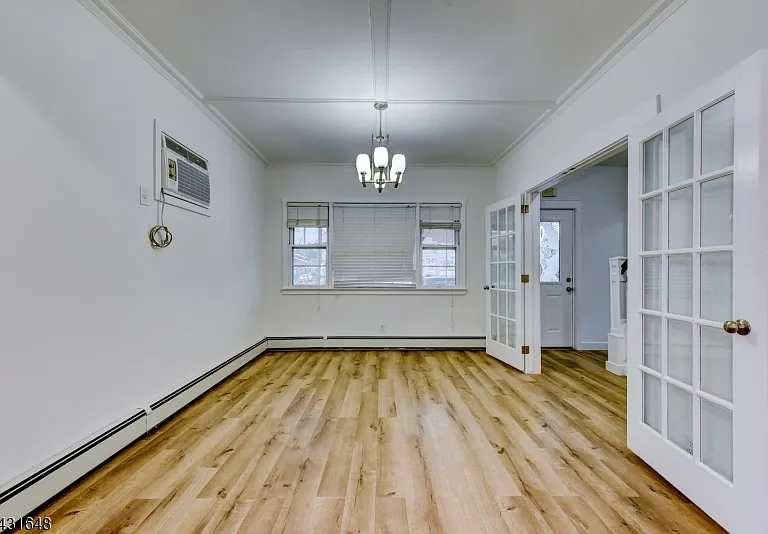 40 Grove St — Photo 11