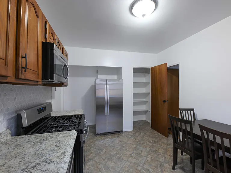 85-04 Park Ln S #3 — Photo 7