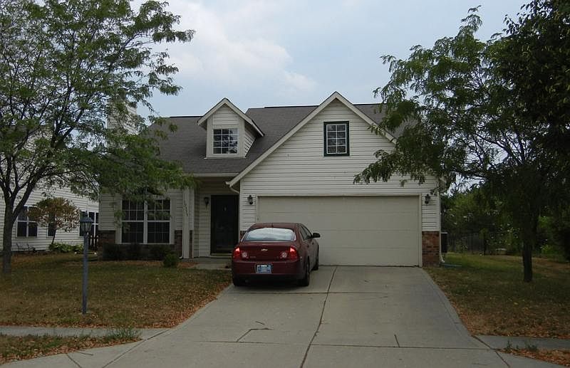 1st image of 19335 Amber Way