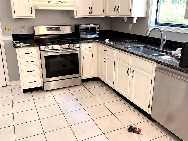 230 Royal Colony Ct — Photo 3