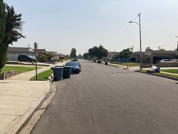 5th image of 17058 E Edna Pl