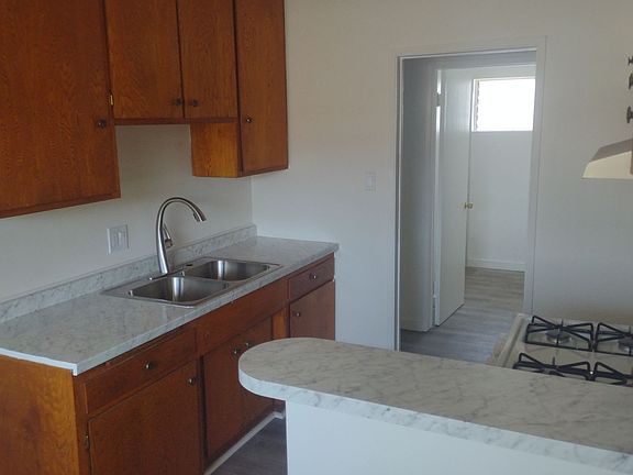 2nd image of 228 W Spazier Ave #P