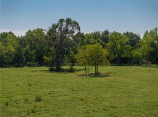 21191 Keck Rd, Siloam Springs, AR 72761