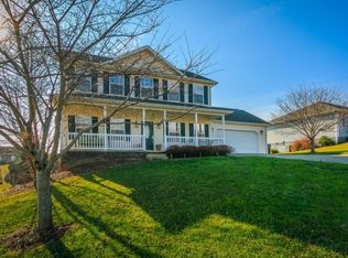 212 Olivia Lee Ct, Jonesborough, TN 37659