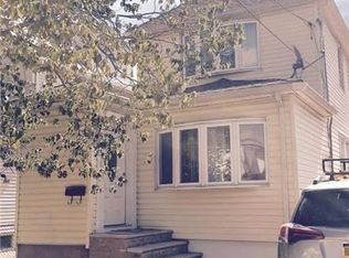 36 Charles St, Valley Stream, NY 11580
