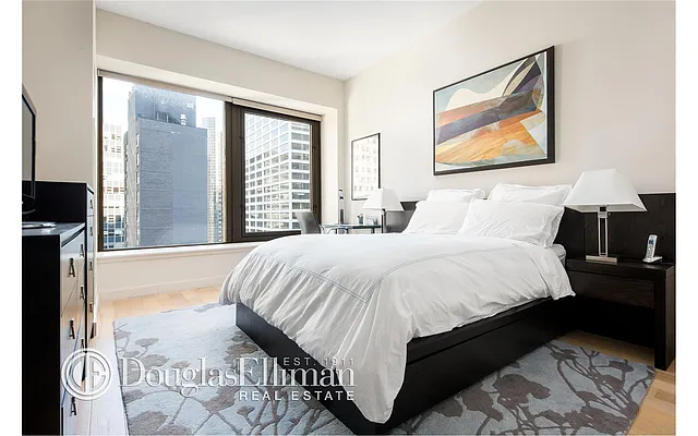 Rented by Douglas Elliman | media 6