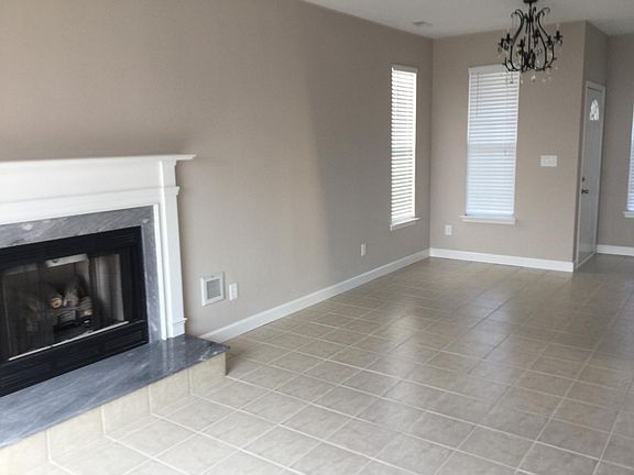 5th image of 2205 Creeks Edge Dr