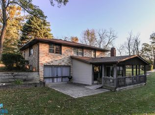 5780 Paradise Lake Rd, Martinsville, IN 46151