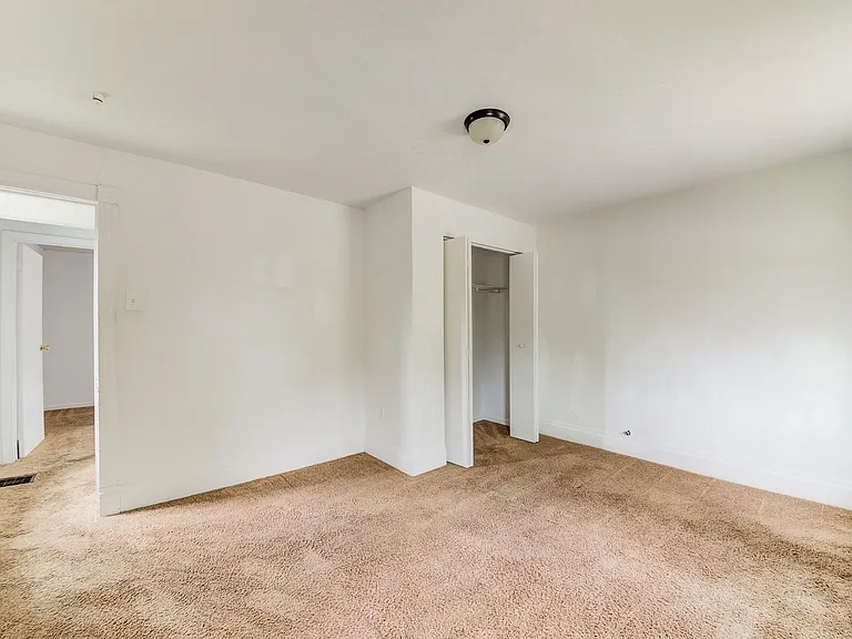 474 Edith St — Photo 11