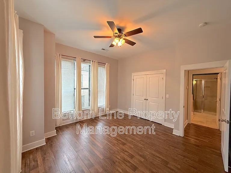 904 Warren Burgess Ln — Photo 14