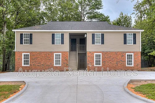 154 Conifer Dr Photo 1