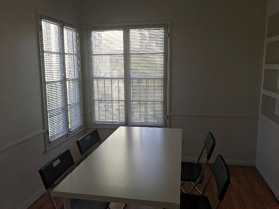 Dining Room viewing Park