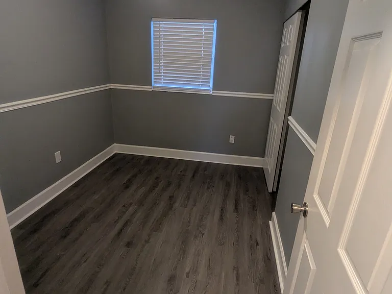 2100 Nottingham Rd — Photo 15