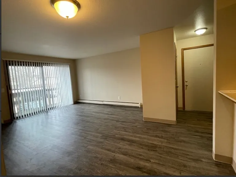 2340 Michael Ave SW — Photo 10