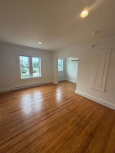413 Euclid Ave #203 Photo 1