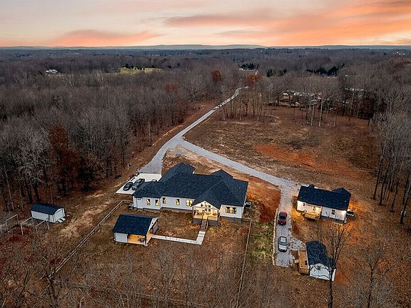 68th image of 377 Margot Dr