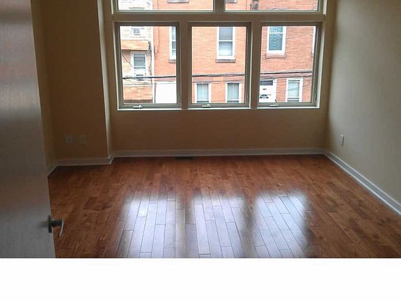 4th image of 2030 E Dauphin St APT 03