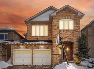 33 Sewells Ln, Brampton, ON L7A 2Z9
