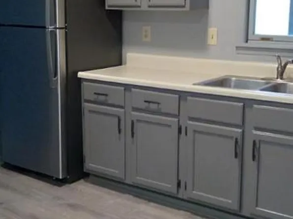 9 Cruger St, Bath, NY 14810