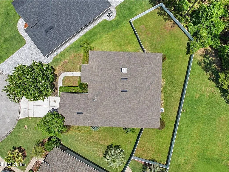 10642 Roundwood Glen Ct — Photo 34