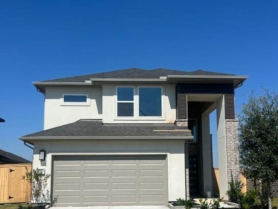 A Must see Rental Move in ready DM for viewing call before completing an application
