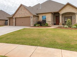 19612 Stratmore Way, Edmond, OK 73012