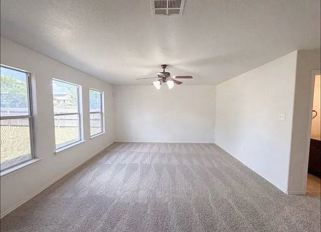 6807 Aquamarine Dr — Photo 2