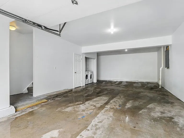 Chestnut Townhomes — Photo 26