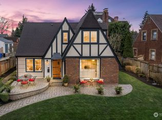 4521 SW Seattle St, Seattle, WA 98116