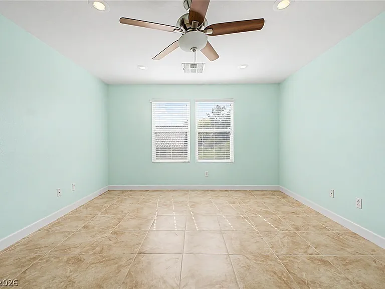 10907 Castle Fountain St — Photo 16