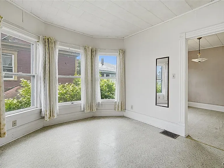 4 bed, 1700 sqft, $1,850 — Photo 2