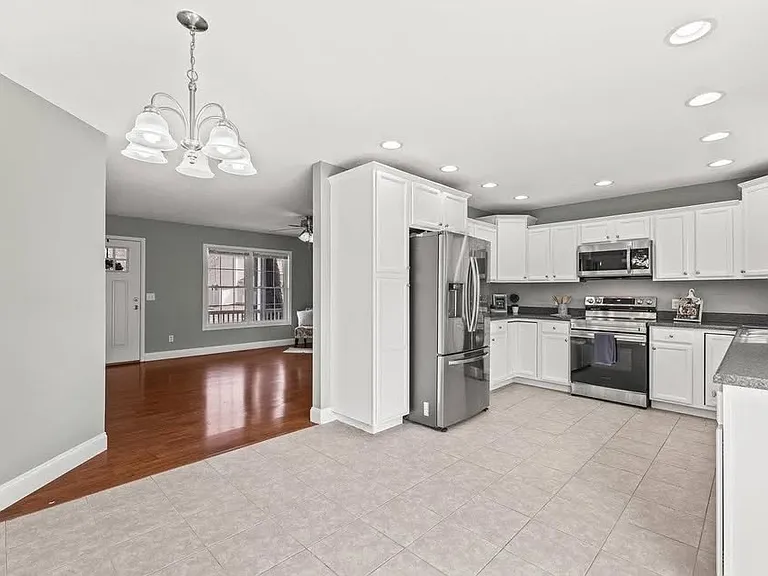 267 Dylan Cir — Photo 30