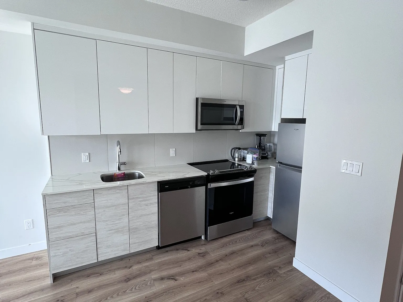 2 bed, $1,850 — Photo 3