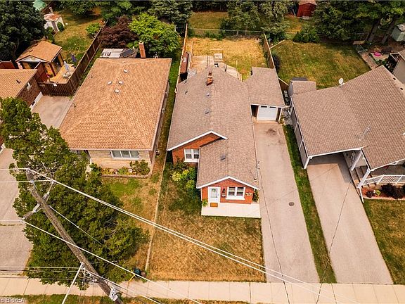 2nd image of 99 Morton Ave