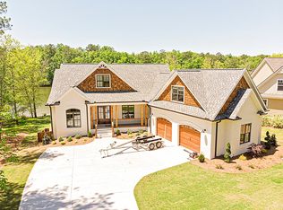 239 Arsenal Dr, Ninety Six, SC 29666