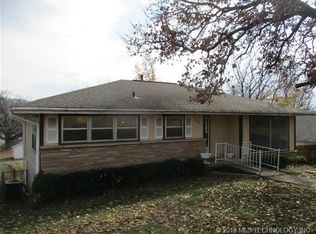303 W 4th St, Heavener, OK 74937