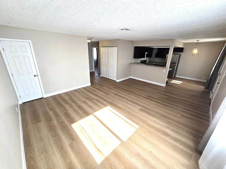 4851 E Craig Rd #C — Photo 2
